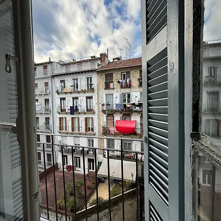 아파트 Familiar Reformado En Pleno Centro De San Sebastian, Donostia-san Sebastian